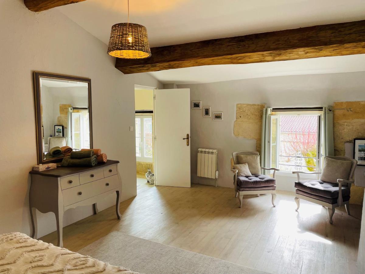 Bed and Breakfast La Vigne D'Or Teuillac Esterno foto