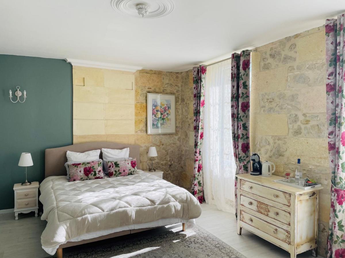 Bed and Breakfast La Vigne D'Or Teuillac Esterno foto